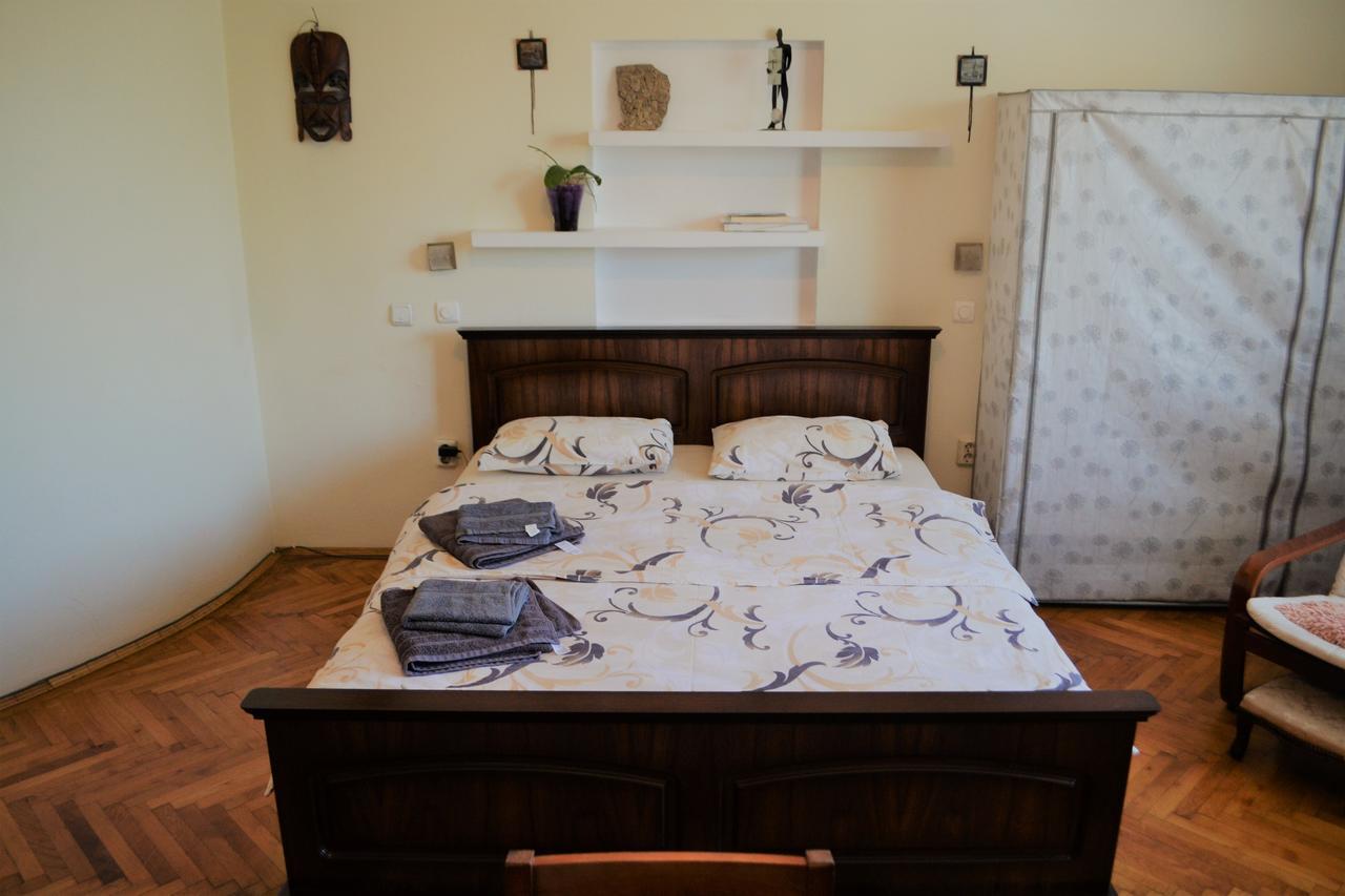 Studio Brasov Lägenhet Exteriör bild